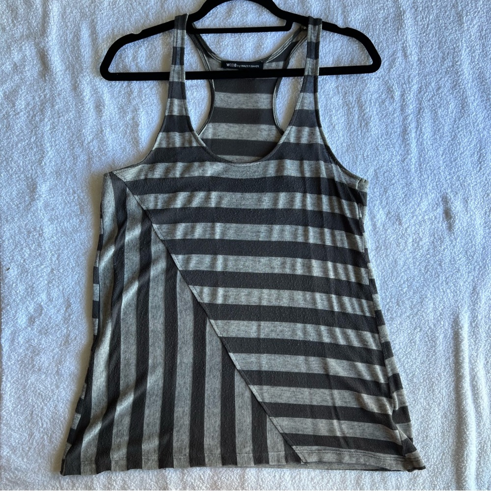 W118 Walter Baker grey striped tank